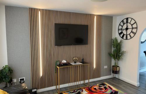Plantsbrook Place - Luxury 4 bed House + Parking - Foto 1