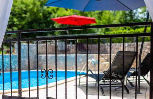 Apartment With A Private Swimming Pool, Garden & BBQ - Foto 12