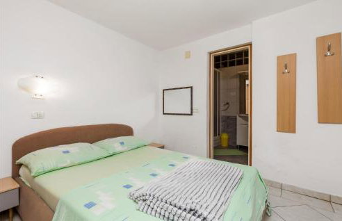 Beautiful Apartment In Punta Kriza - Foto 23