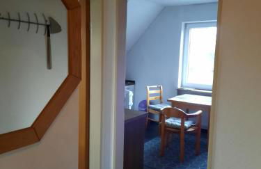 Ferienwohnungen an der Schusteracht Dachgeschoss und Souterrain - Foto 6