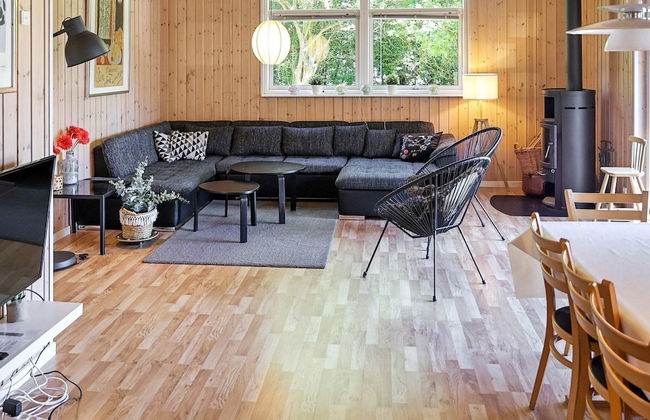 12 Person Holiday Home in Hundested - Foto 9