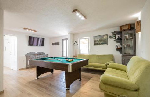 Beautiful Home In Donji Prolozac - Foto 43