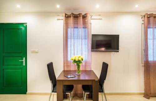 Split Oasis Studio Apartments - Photo 54