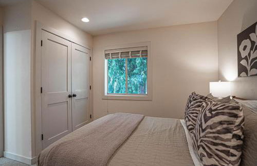 Kirkland's Expansive Custom-Built Family Haven Near Juanita - Foto 21