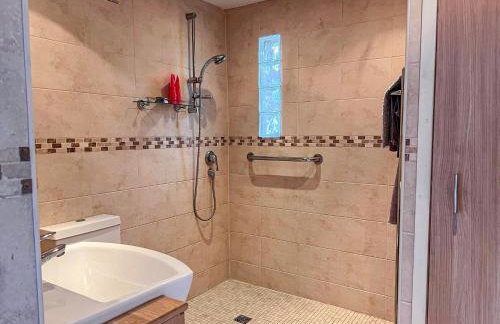 New Hall, Elland - Foto 13