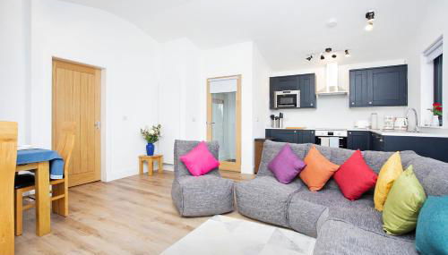 Shiphorns luxury cabin with a hot tub - Foto 5