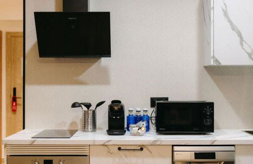 Emily Suites - Photo 60