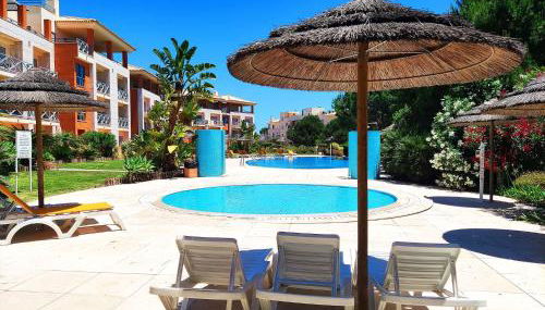 Fabulous Sunny Pool&Garden Condo by BeCherish - Foto 1