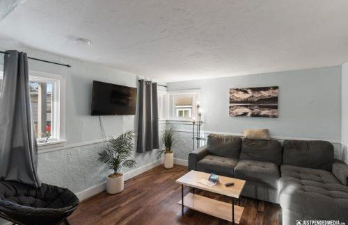 Borealis Barnhouse - Slumber 7 - Photo 1