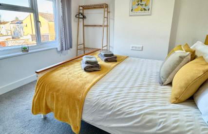 2-bedroom house in Cheltenham town centre - Photo 10