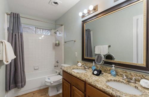 Heated Pool PoolTable HotTub Sleeps 16 Renovated - Foto 38