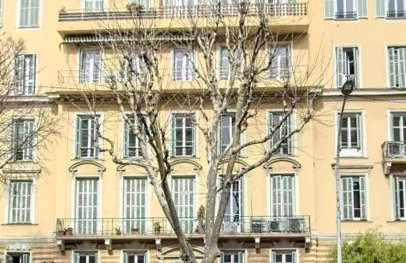 Spacieux studio Happy home en dernier étage avec petit ascenseur et balcon À 5 minutes du vieux Nice et de la mer - Foto 11