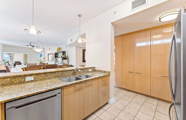 Crescent Condos by Beachside Management - Foto 102