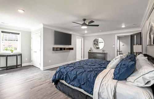 Fenced Yard, Swing Set Pawfect for Family and Dogs! - Foto 3