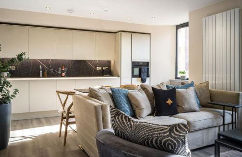 Arran Shores Luxury Shorefront Apartment 4 - Photo 3