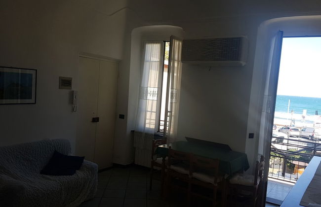 Beach House - Photo 21