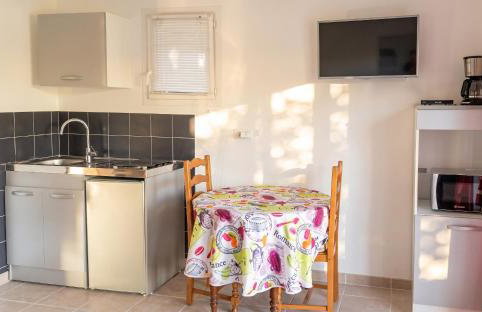 Maison charmante à Martigues avec jardin et climatisation - Foto 8