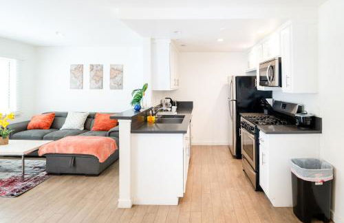 Stylish 1 Bedroom Apartment in Hollywood Near Downtown LA Free Gated Parking Full Kitchen - Foto 6