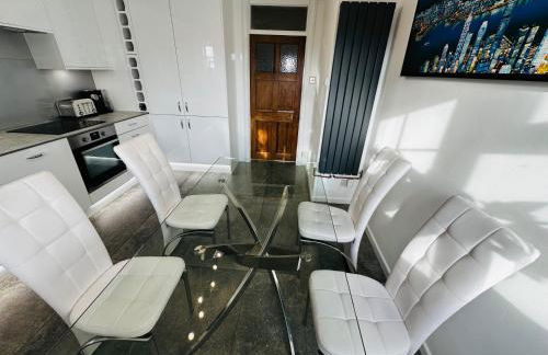 GerrardsCross - Stay4 - Parking - PetsOK - Wembley - Photo 54