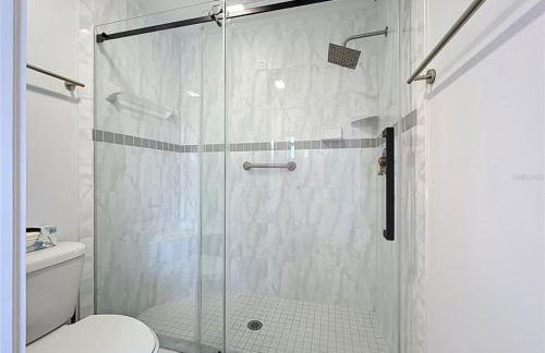 Private Family Waterfront Retreat 6BD-5BA Bring your Boat - Foto 32