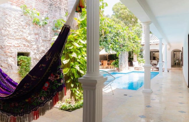 w Vibrant House 5BR w Pool n AC in Cartagena - Photo 11