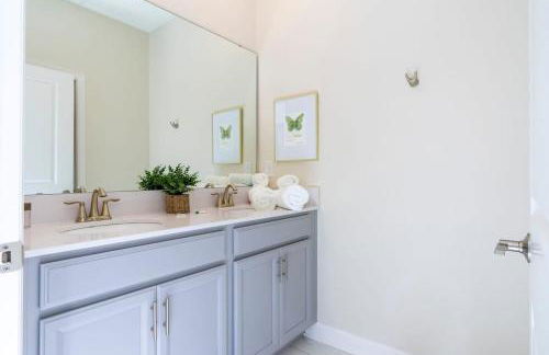 Luxurious Family-friendly 5 Bd 12 Guests w Screened Pool Close to Disney - Foto 24