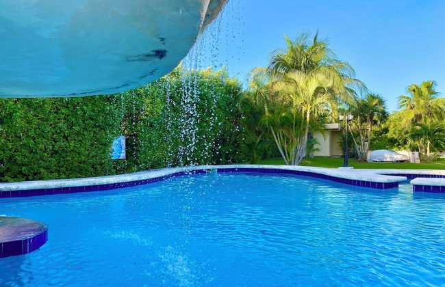 Cascada by Andiani Travel - Photo 37