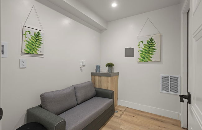 Oakland Hills Farmhouse Stunner + Game Room + Ac - Foto 2