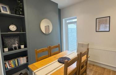 Stylish 3 Bed House in Fratton with Garden & Parking, Sleeps 6 - Foto 6