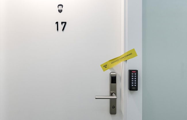 Bob W Chueca - Foto 2