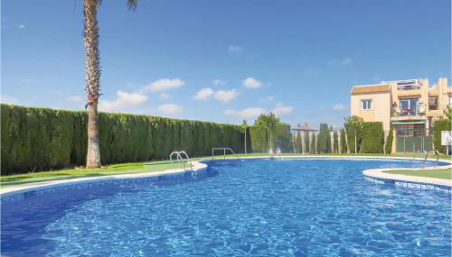 Beautiful Apartment In Torrevieja - Foto 1