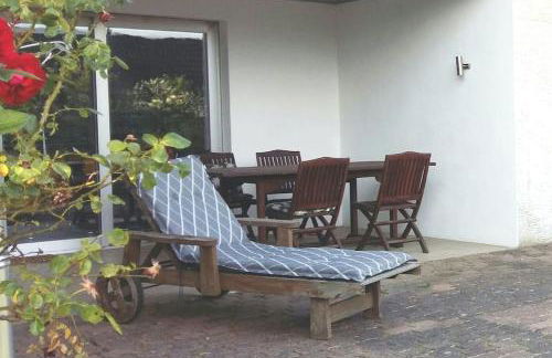 LIVING .... Bungalow mit großem Garten . - Foto 11