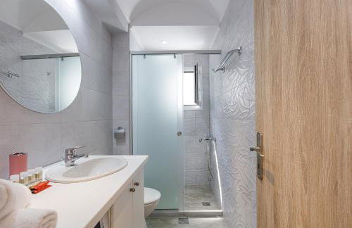 Modern family villa Basilicata Salmostro in Bali w/ Pool & BBQ Area - Foto 32