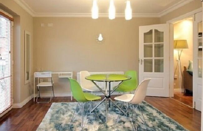 Luxurious KC House - Photo 21