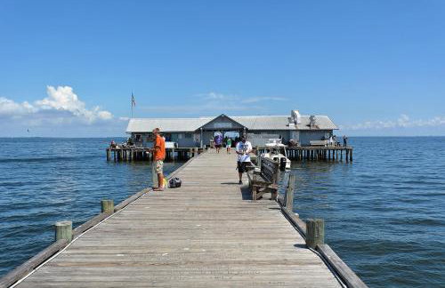 NEW! SaltWater Serenity less than 500ft to AMI, Canal Front! - Foto 63