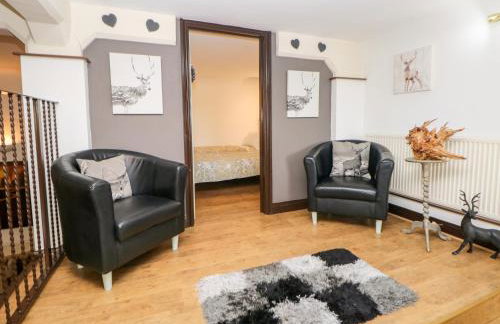 Cambridge Lodge - Photo 19