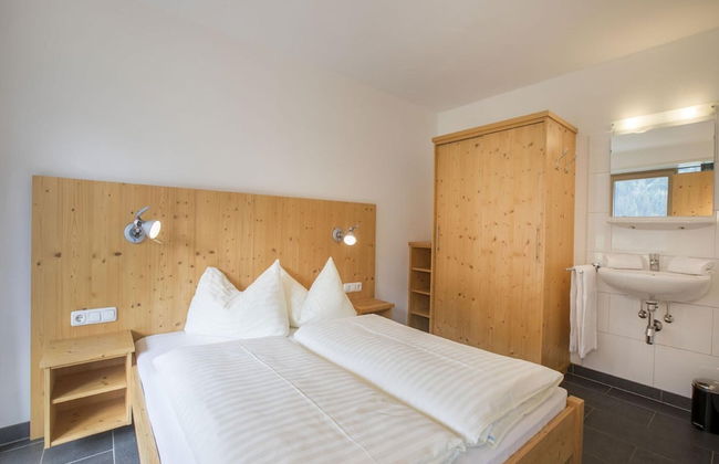 Chalet in Konigsleiten Near Zillertal Arena - Photo 3