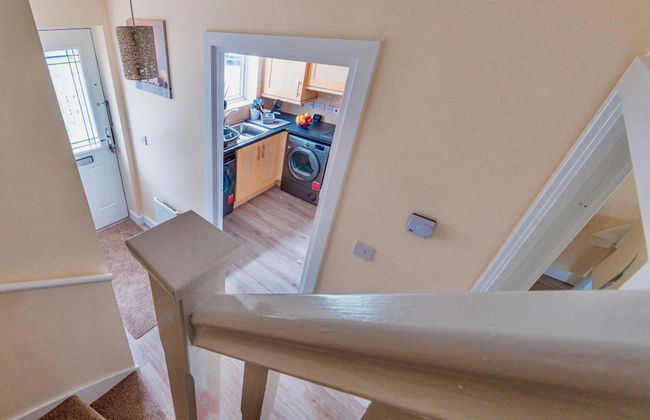 Cosy Home-sleeps 5- Private Garden- Free Parking - Foto 22