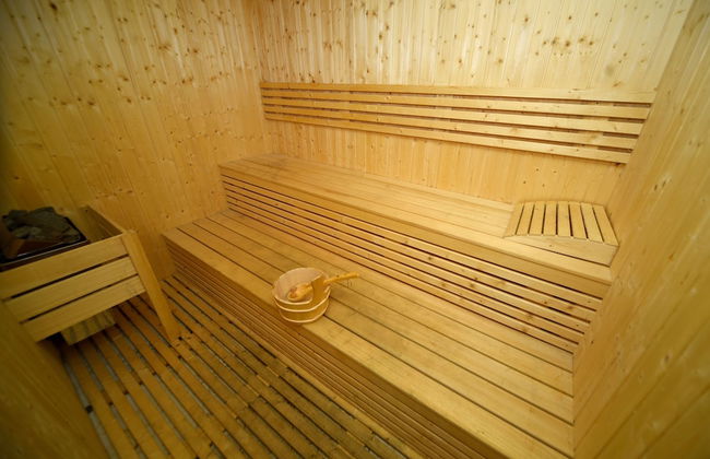 Emirates Stars Hotel Apartments Dubai - Photo 57