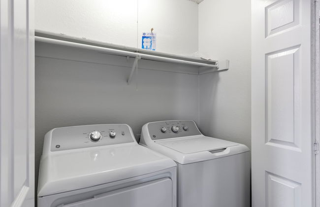 Landing Grand Prairie - Photo 5