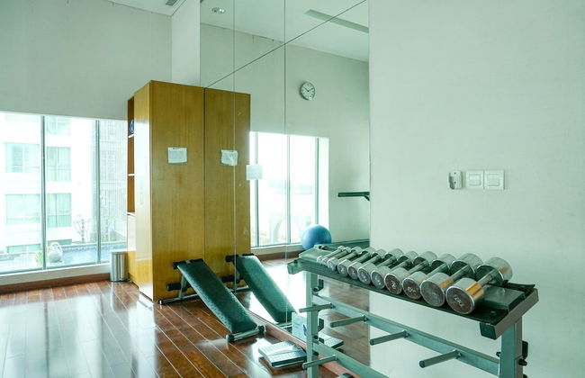 Homey with Private Lift 2BR Apartment at St. Moritz Puri near Mall - Foto 22