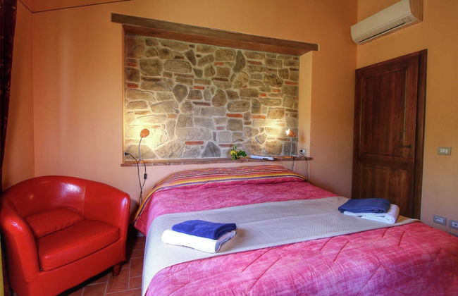 Belvilla by OYO Villa Lucignano - Photo 5