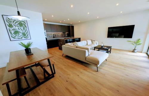 Harbour view-Sleeps 4-Sea View-Parking-Balcony - Foto 8