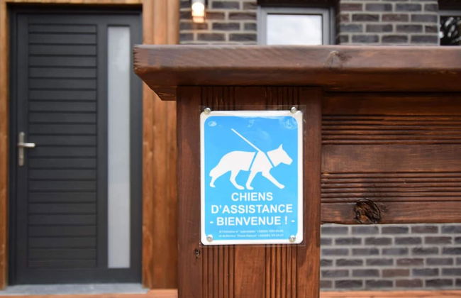 Superb Villa With a Large Garden - Photo 29