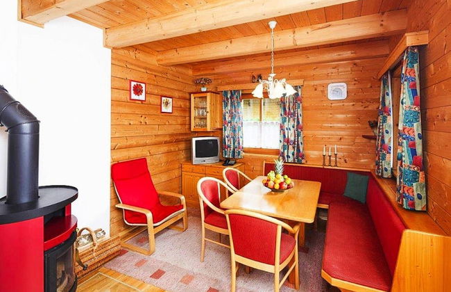 Chalet in Schlierbach Near Ski Trails - Foto 16