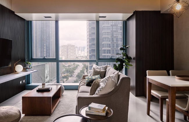 Luxury 2BR in Uptown Bgc, Free Pool use - Photo 15