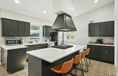 Golden Dunes Stay Valpo 5 BR, 3 King Beds, Game Area - Foto 7