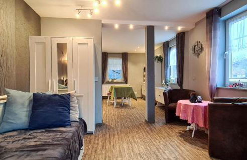 2 Bedroom Nice Apartment In Suhl - Foto 8