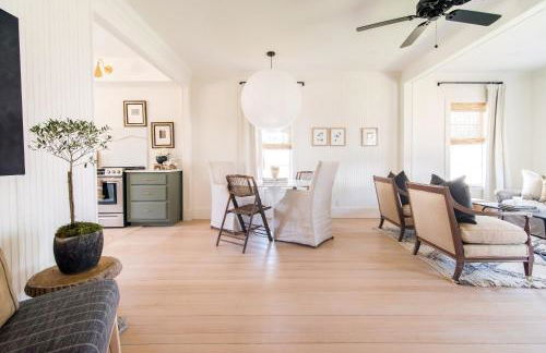 The Gable - 3 BLKS from Main St - Photo 11