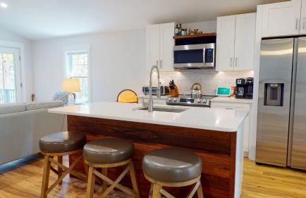 Modern 2BR 2BA with King bed-Fast Wi-Fi 75 inch OLED TV - Foto 6